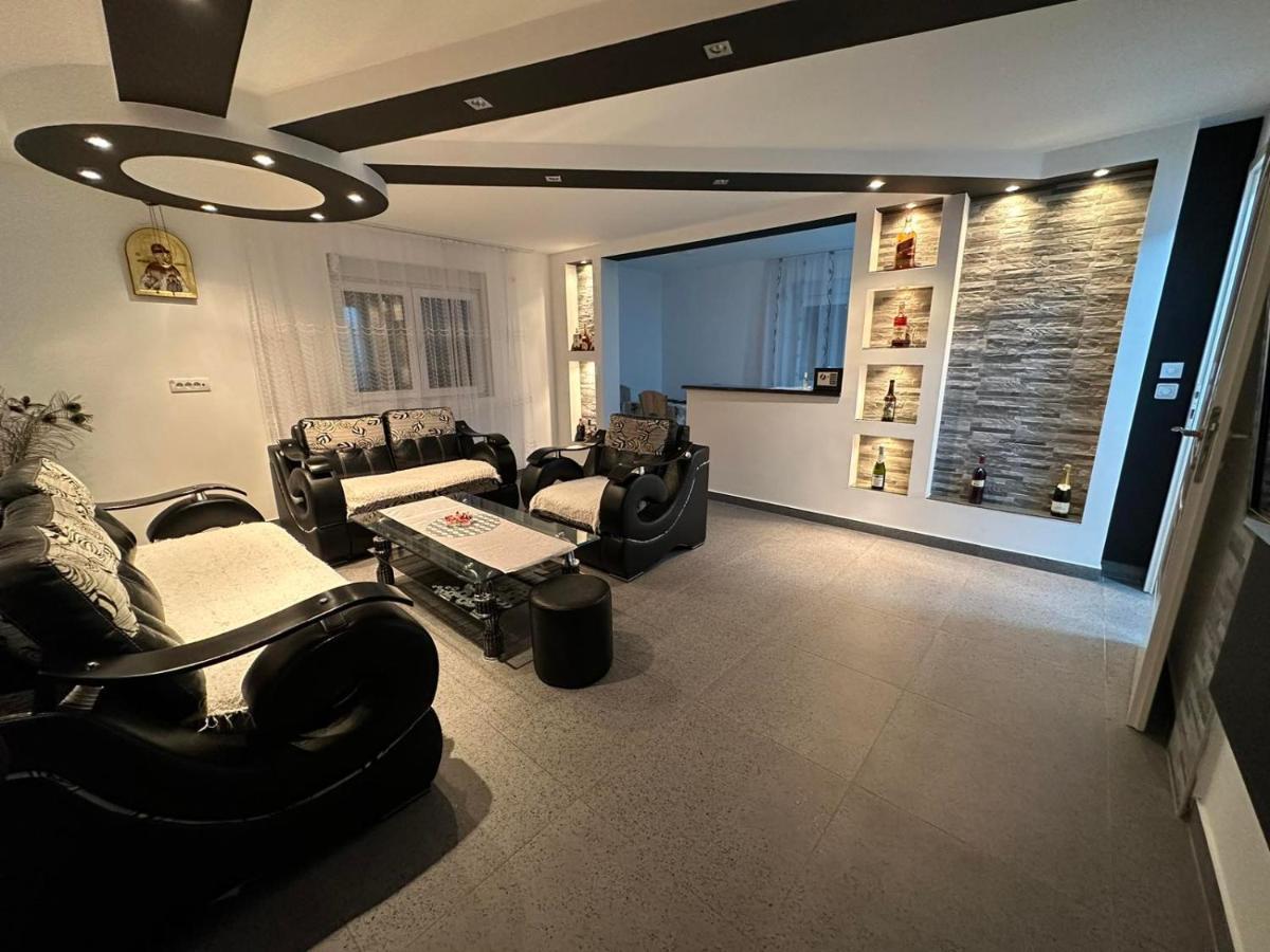 Angelikatos Apartman Galambóc Kültér fotó